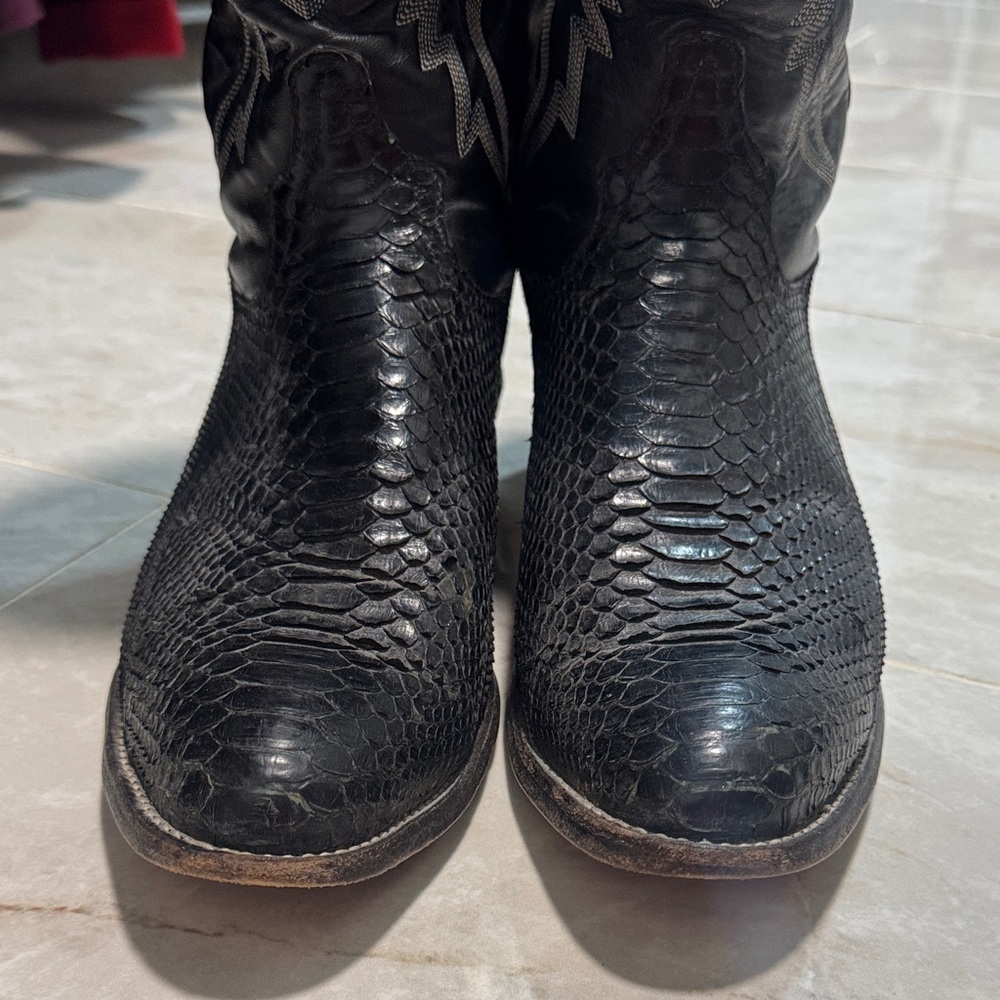 Tony Lama Black Embossed Cowboy Boots - Picture 2 of 5